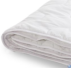 Одеяло Легкие сны Перси легкое - Микроволокно "Лебяжий пух" - 100% - фото 163017