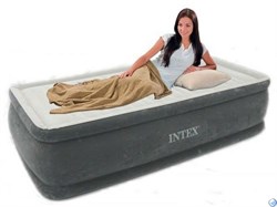 Надувная односпальная кровать Intex 64412  со встр. насосом 220В (99х191х46) - фото 171800
