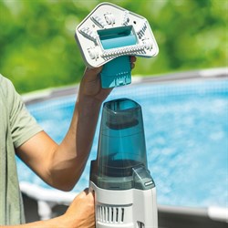 Intex 28628 Пылесос аккумуляторный ручной, для ухода за бассейнном и SPA / 100 минут / 64 л/м - фото 195121